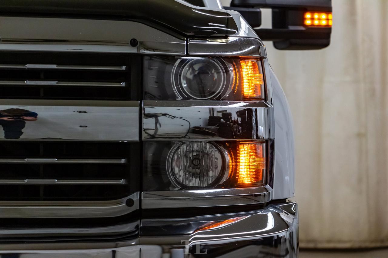 2017 Chevrolet Silverado 2500HD 4x4 Crew Cab WT Longbox BCam Pseat Red Deer AB