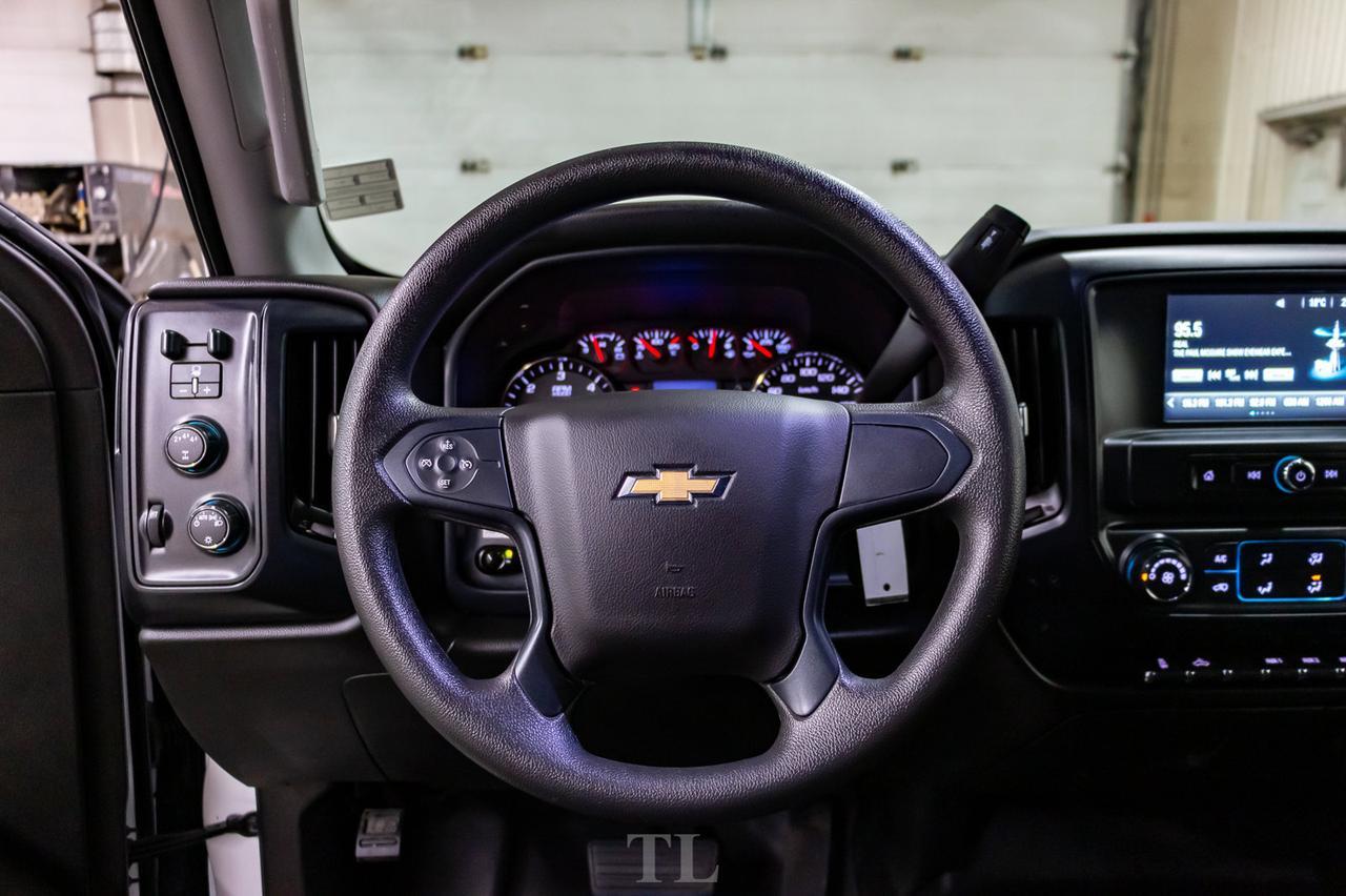 2017 Chevrolet Silverado 2500HD 4x4 Crew Cab WT Longbox BCam Pseat Red Deer AB