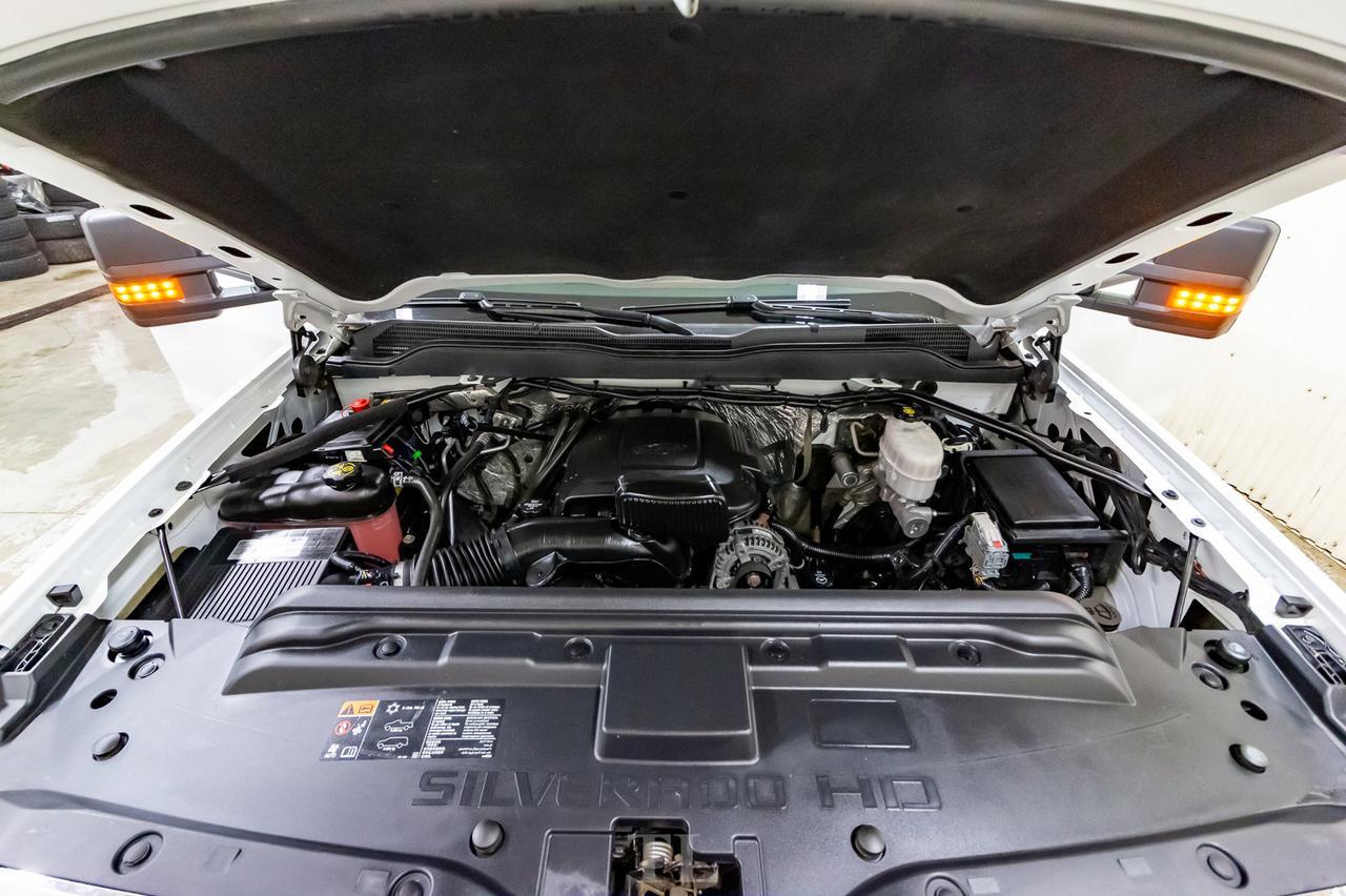 2017 Chevrolet Silverado 2500HD 4x4 Crew Cab WT Longbox BCam Pseat Red Deer AB