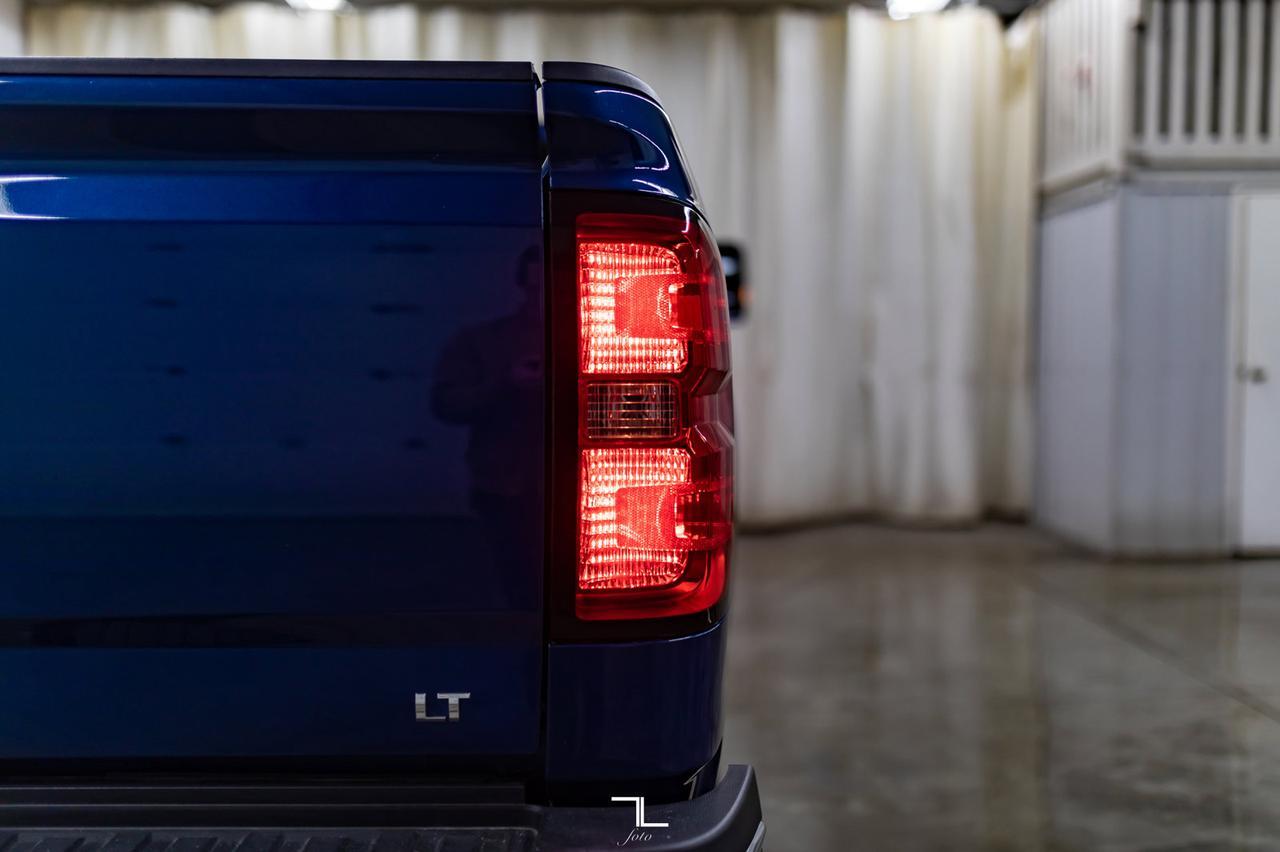 2017 Chevrolet Silverado 2500HD 4x4 Reg Cab LT Longbox BCam Red Deer AB