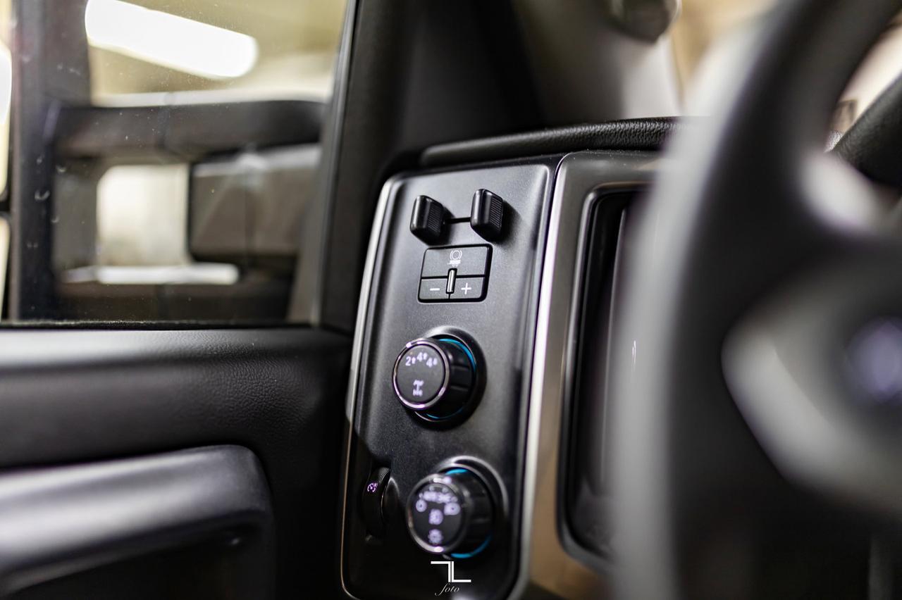 2017 Chevrolet Silverado 2500HD 4x4 Reg Cab LT Longbox BCam Red Deer AB