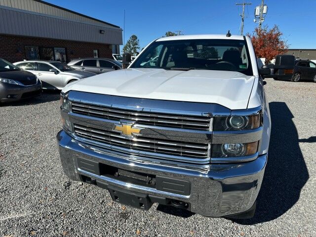 2017 Chevrolet Silverado 2500HD Double Cab W/T Service Body