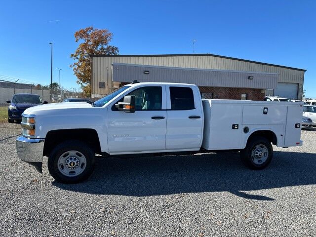 2017 Chevrolet Silverado 2500HD Double Cab W/T Service Body