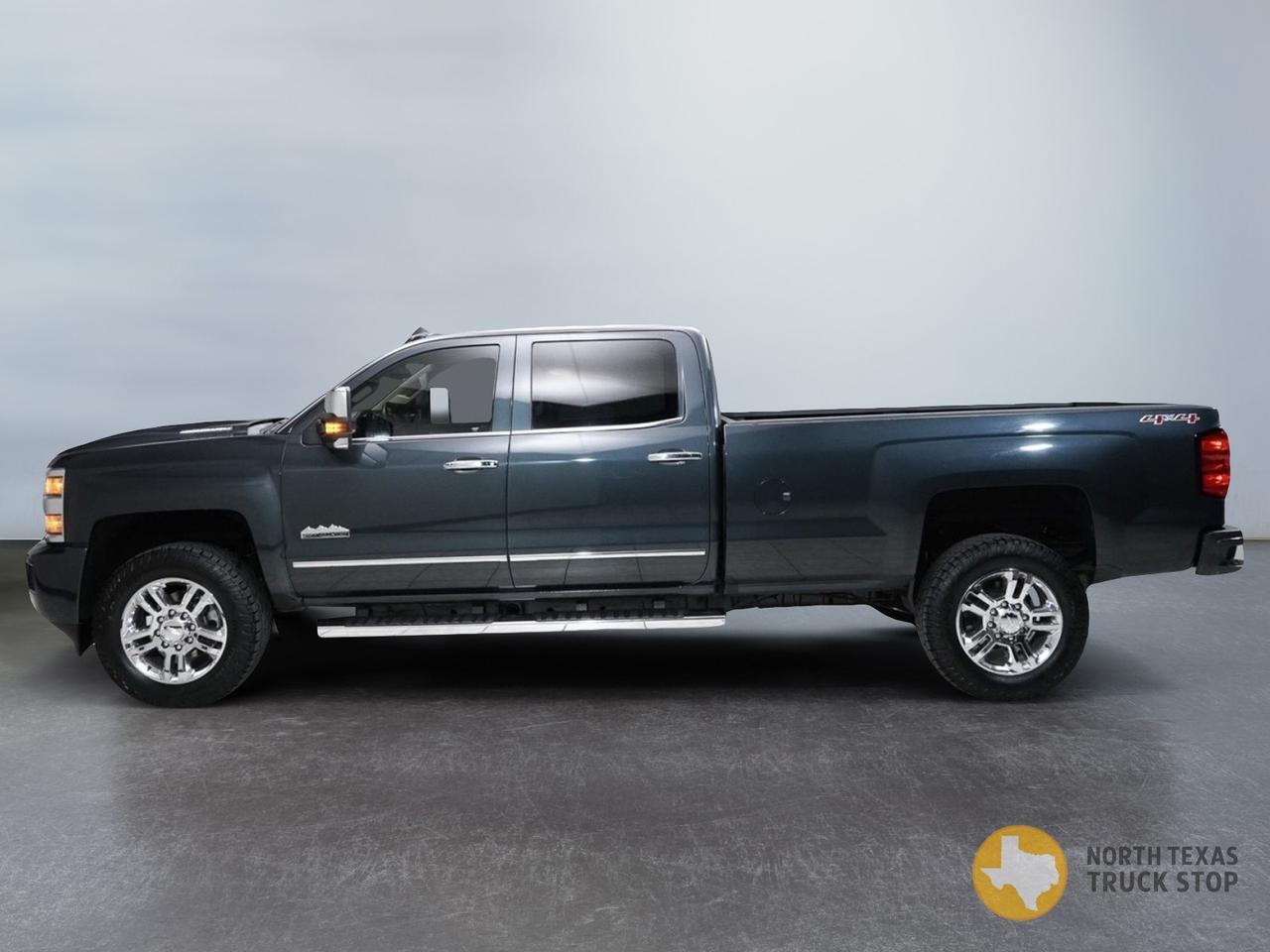 2017 Chevrolet Silverado 2500HD High Country 6.6L Duramax 4x4 Mansfield TX