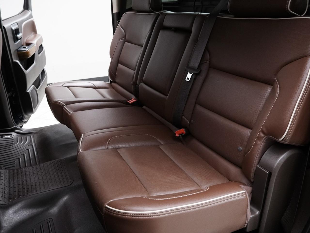 2017 Chevrolet Silverado 2500HD High Country 6.6L Duramax Diesel 4x4 Mansfield TX