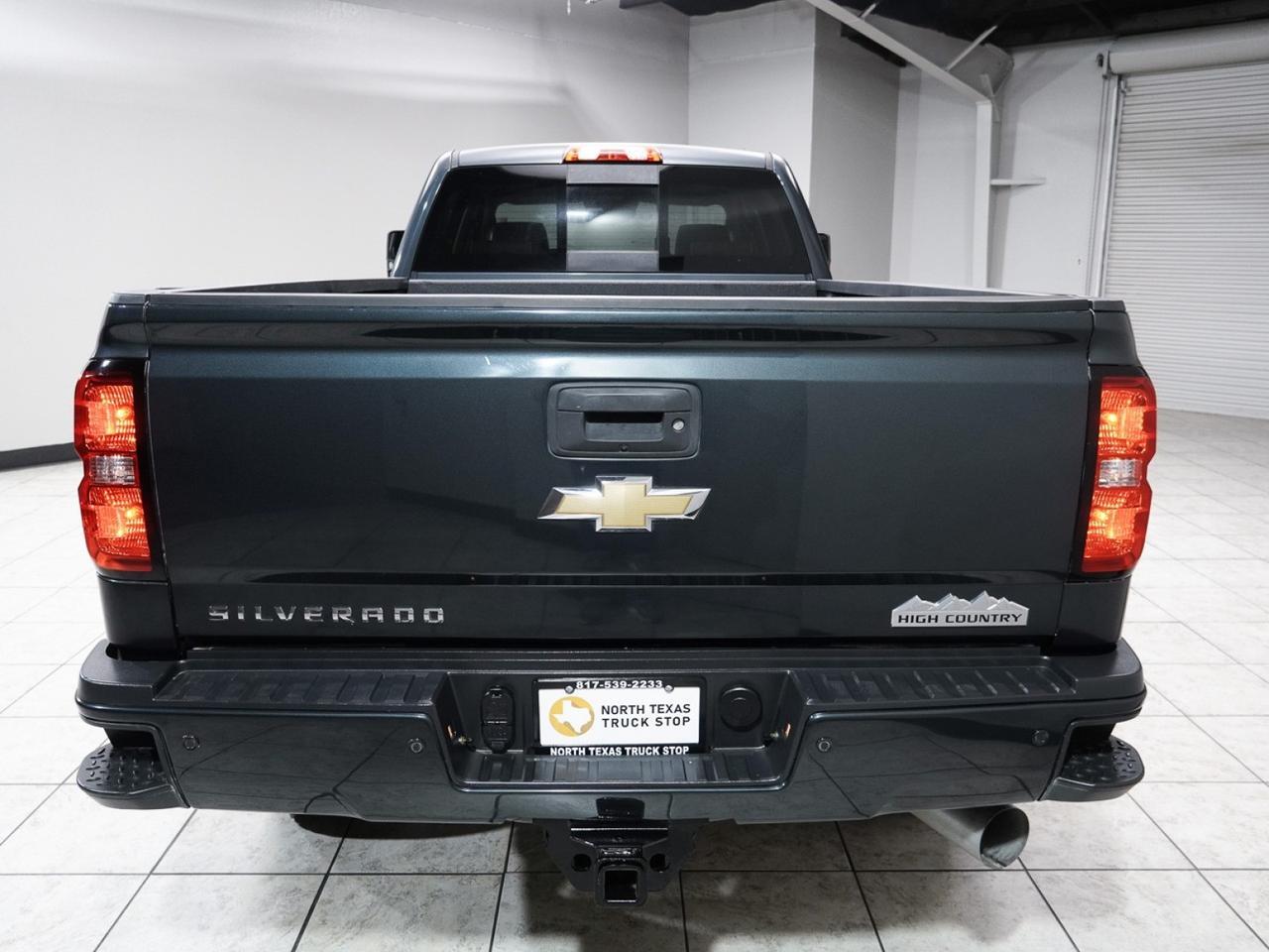 2017 Chevrolet Silverado 2500HD High Country 6.6L Duramax Diesel 4x4 Mansfield TX