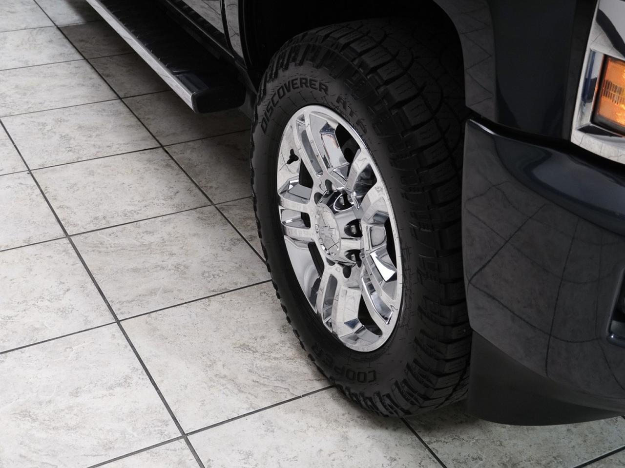 2017 Chevrolet Silverado 2500HD High Country 6.6L Duramax Diesel 4x4 Mansfield TX