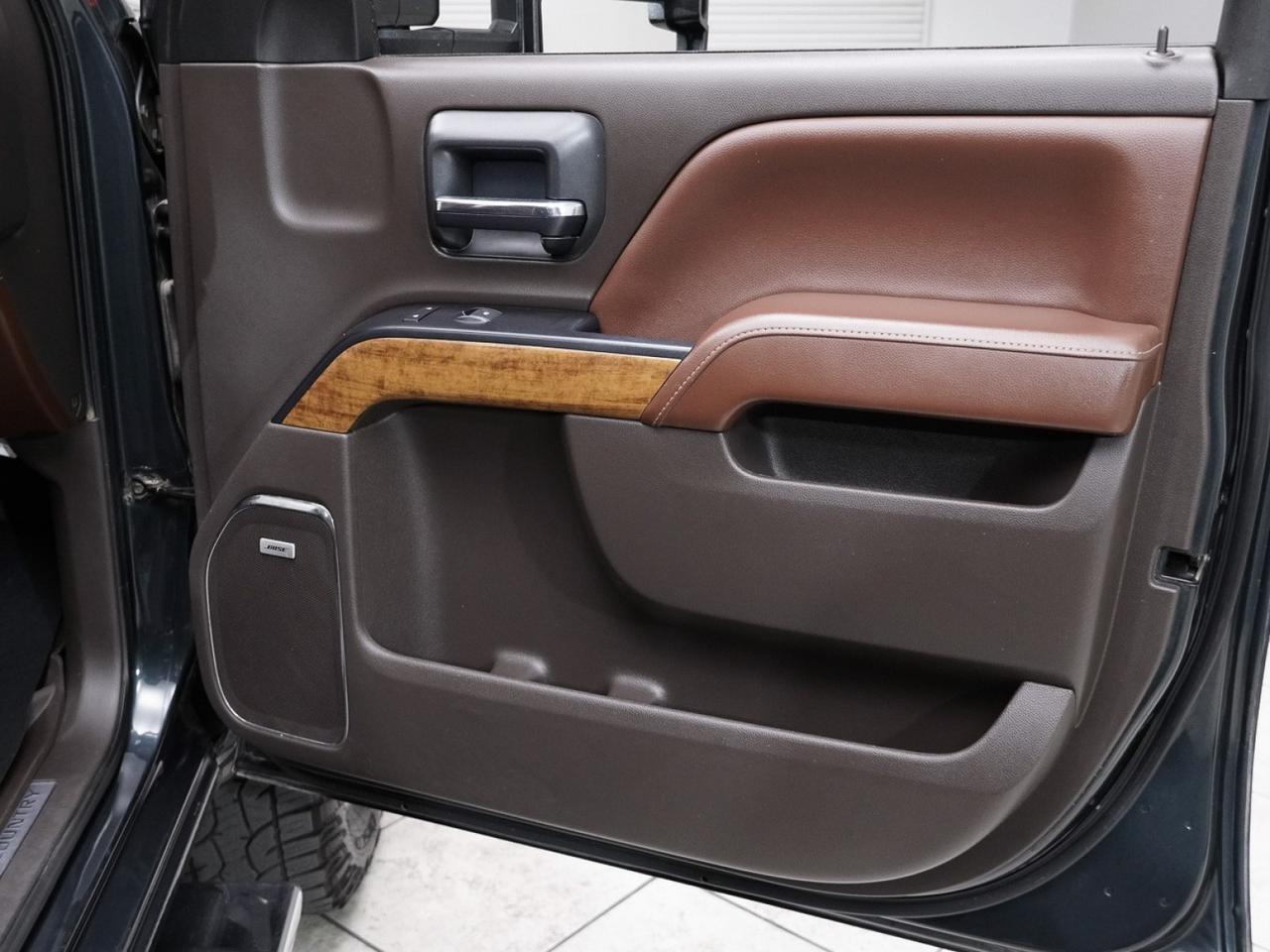 2017 Chevrolet Silverado 2500HD High Country 6.6L Duramax Diesel 4x4 Mansfield TX