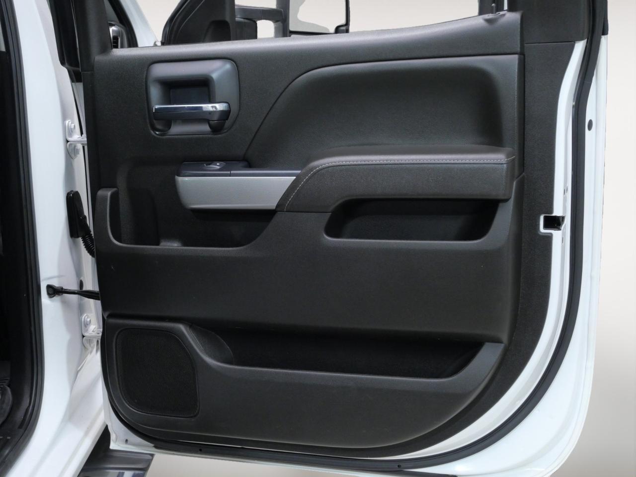 2017 Chevrolet Silverado 2500HD LT Z71 6.6L Duramax 4x4 Mansfield TX