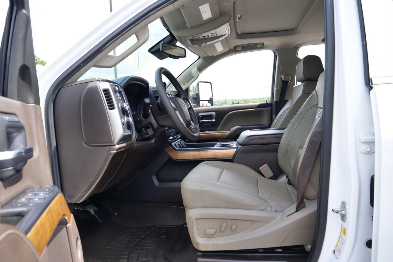 2017 Chevrolet Silverado 2500HD LTZ 4X4 / Allison Transmission / Duramax Diesel! Lincolnton NC