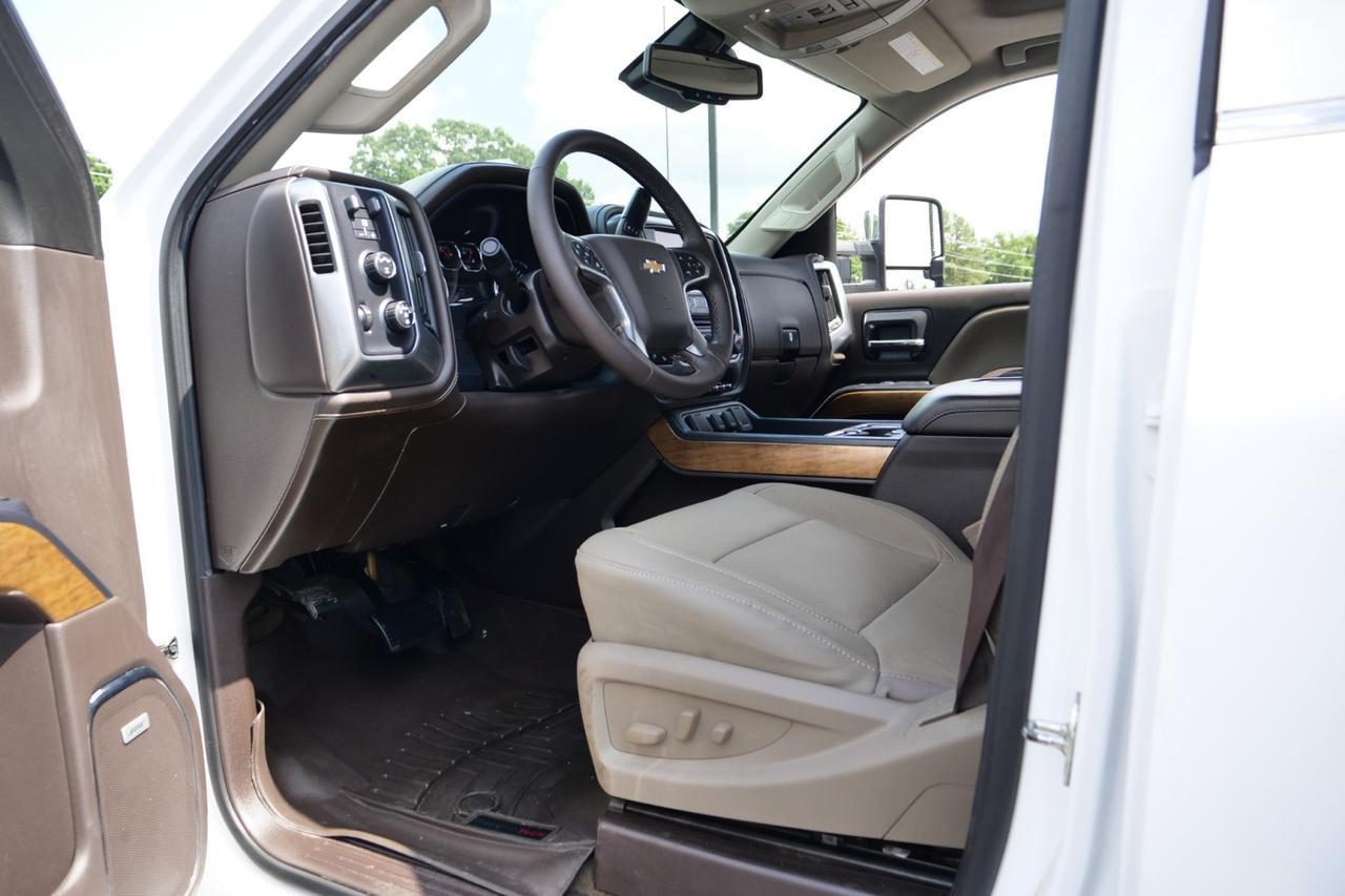 2017 Chevrolet Silverado 2500HD LTZ 4X4 / Allison Transmission / Duramax Diesel! Lincolnton NC