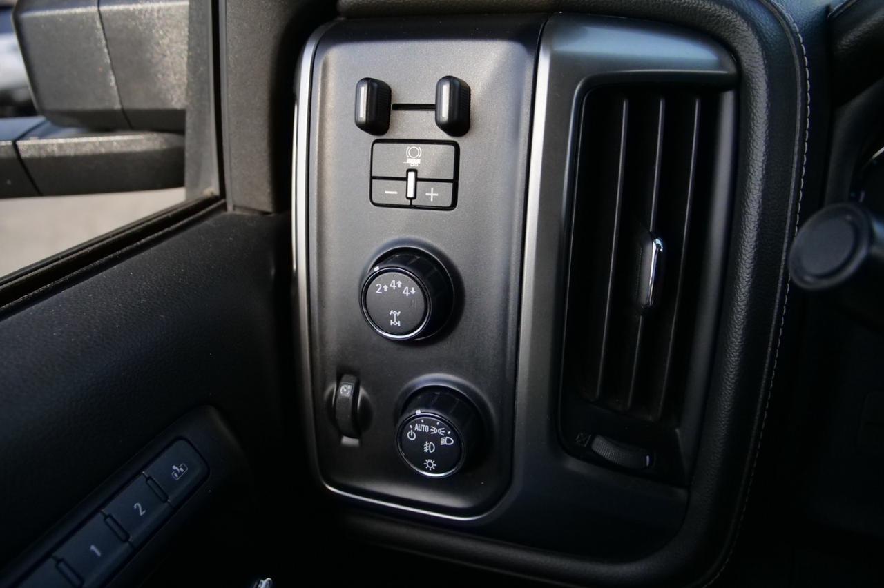 2017 Chevrolet Silverado 2500HD LTZ 4X4 / Plus Package / Wheels & Tires Upgrade! Lincolnton NC