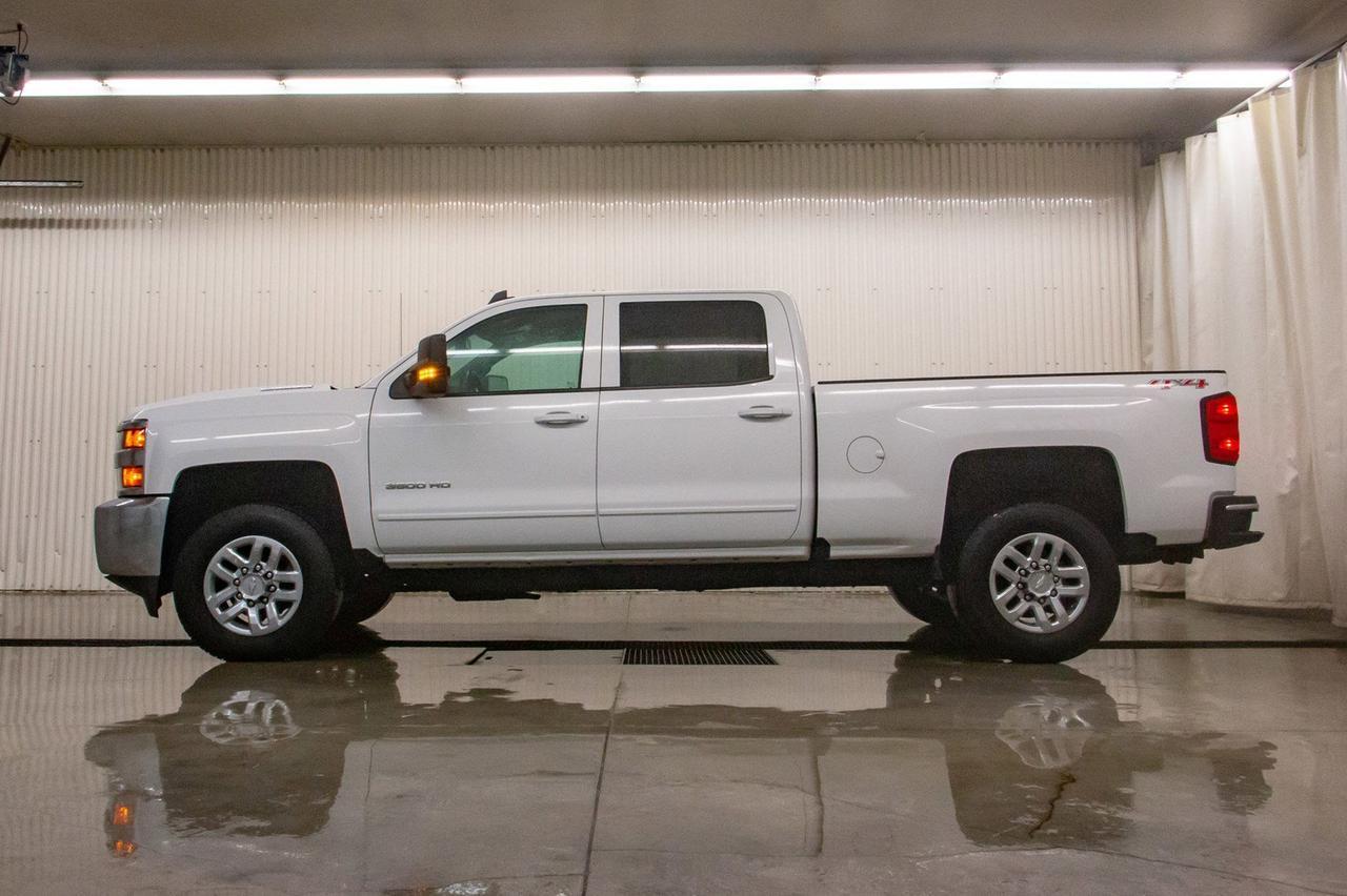 2017 Chevrolet Silverado 3500HD 4x4 Crew Cab LT Diesel BCam Red Deer AB