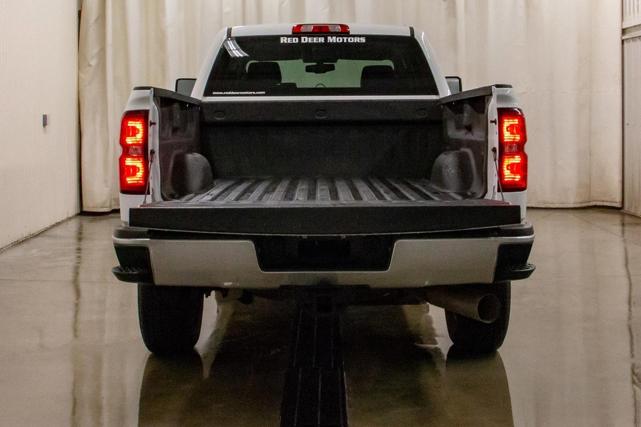 2017 Chevrolet Silverado 3500HD 4x4 Crew Cab LT Diesel BCam Red Deer AB