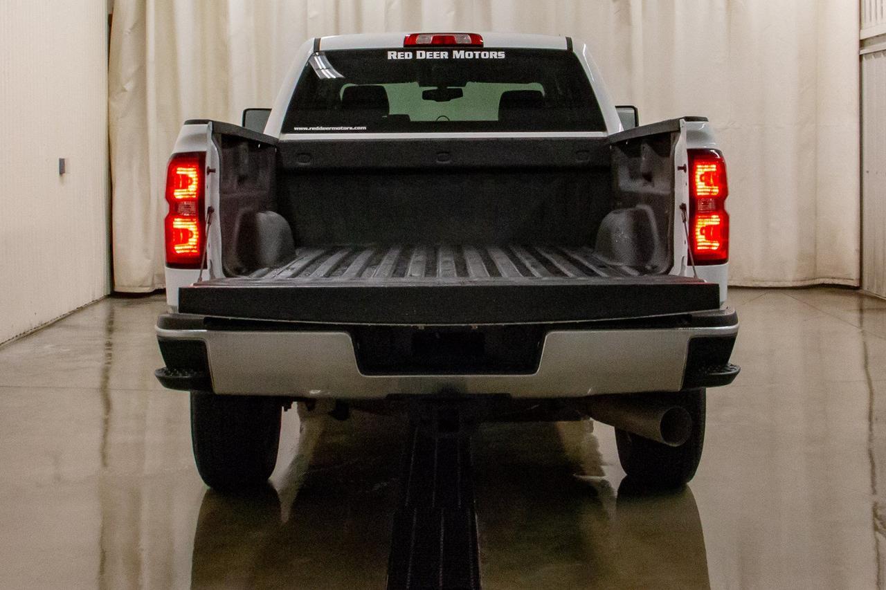 2017 Chevrolet Silverado 3500HD 4x4 Crew Cab LT Diesel BCam Red Deer AB