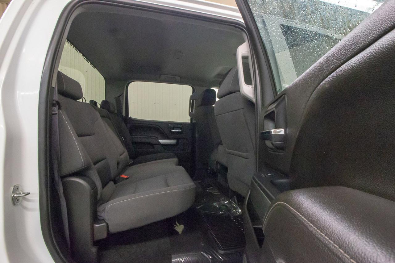 2017 Chevrolet Silverado 3500HD 4x4 Crew Cab LT Diesel BCam Red Deer AB