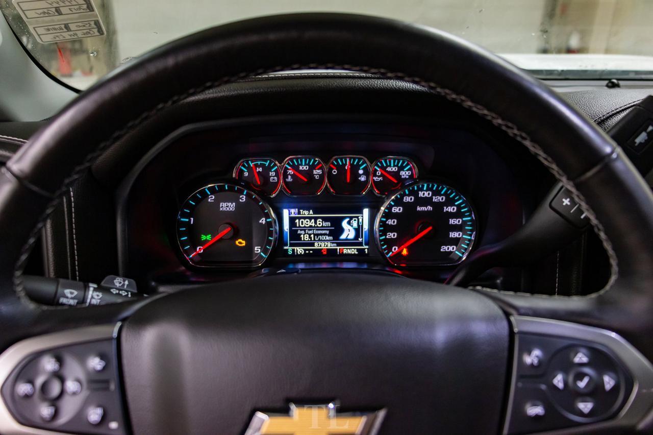 2017 Chevrolet Silverado 3500HD 4x4 Crew Cab LTZ Diesel Leather Roof Nav Red Deer AB