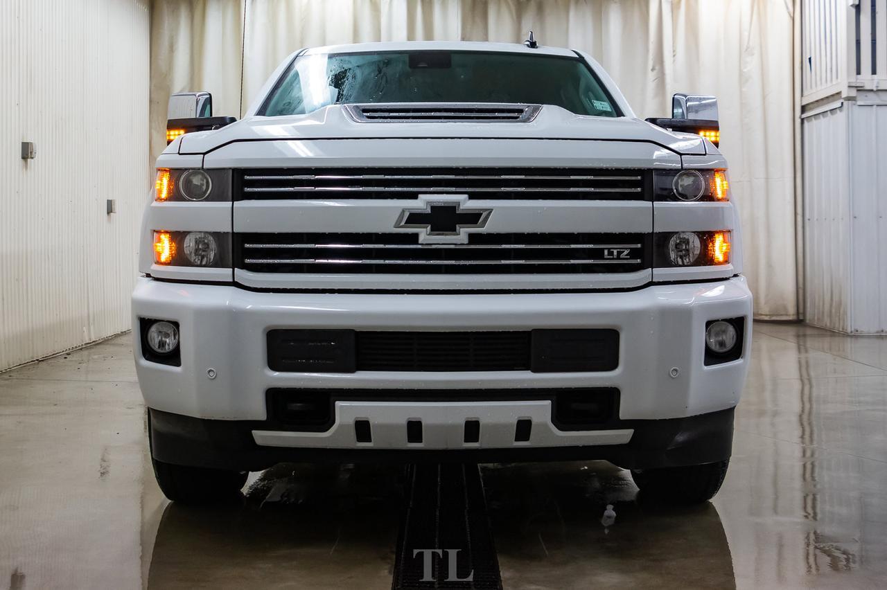 2017 Chevrolet Silverado 3500HD 4x4 Crew Cab LTZ Diesel Leather Roof Nav Red Deer AB