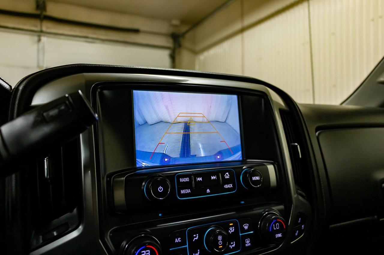 2017 Chevrolet Silverado 3500HD 4x4 Crew Cab LTZ Dually Diesel Allison Red Deer AB