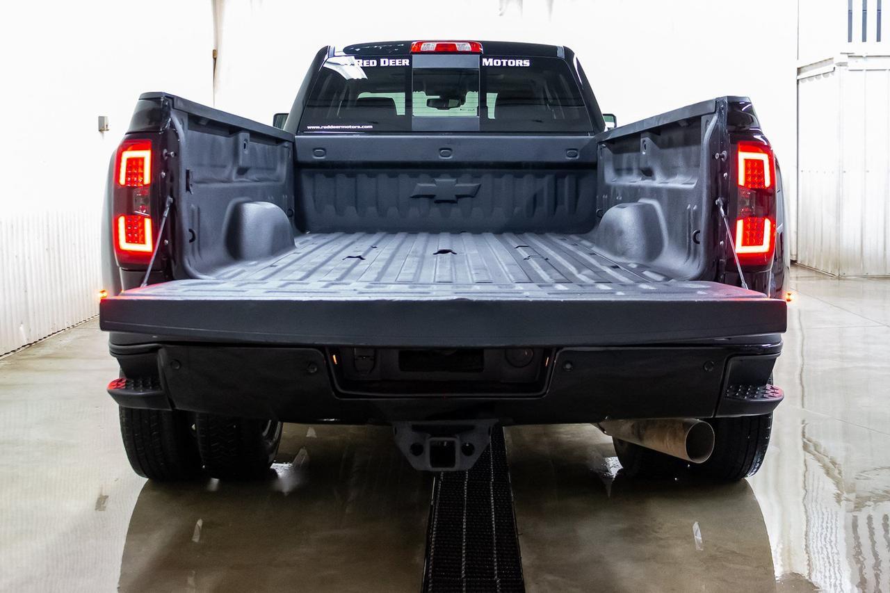 2017 Chevrolet Silverado 3500HD 4x4 Crew Cab LTZ Dually Diesel Allison Red Deer AB