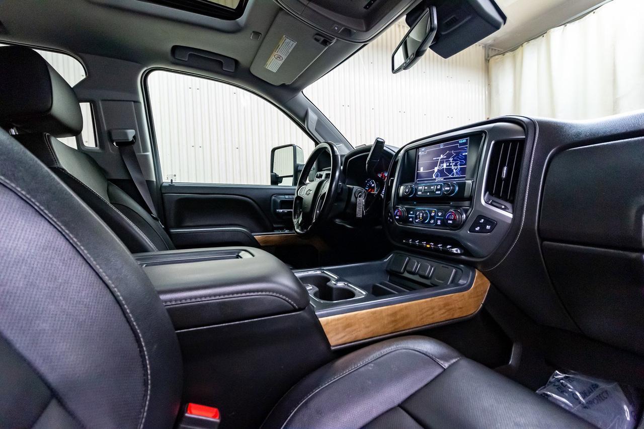 2017 Chevrolet Silverado 3500HD 4x4 Crew Cab LTZ Dually Diesel Allison Red Deer AB