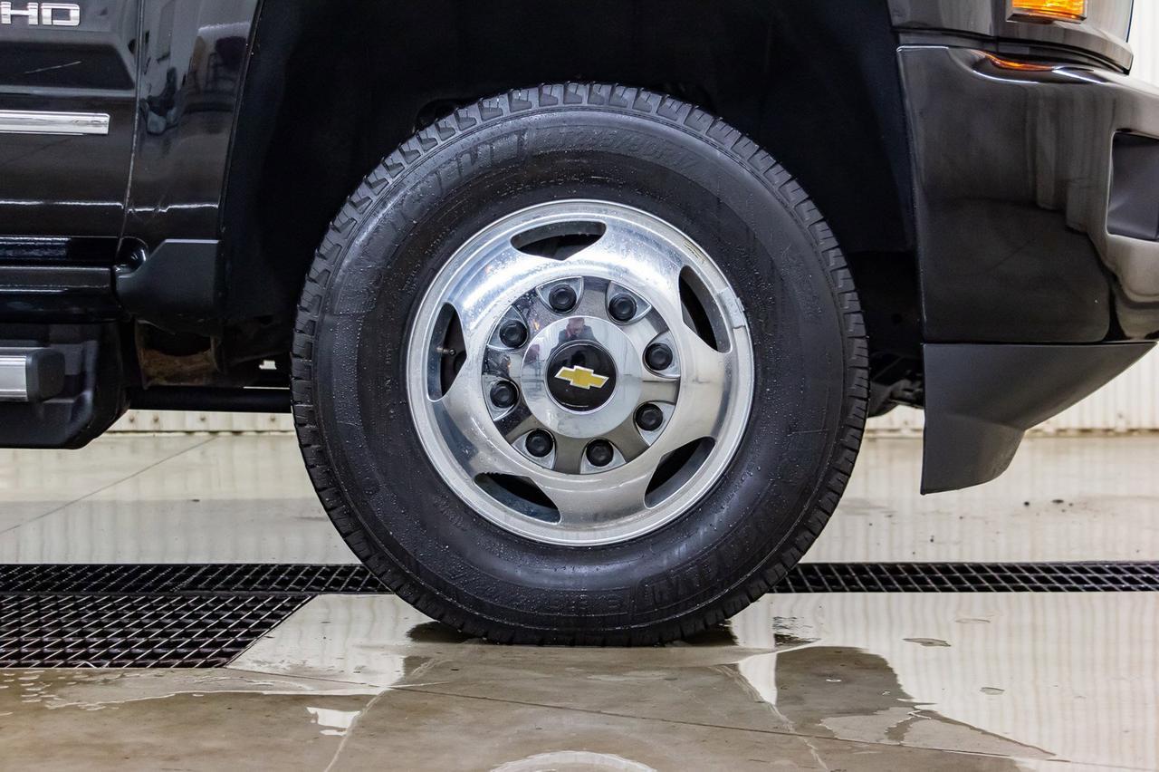 2017 Chevrolet Silverado 3500HD 4x4 Crew Cab LTZ Dually Diesel Allison Red Deer AB