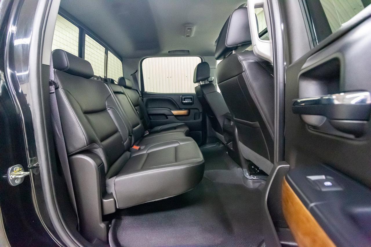 2017 Chevrolet Silverado 3500HD 4x4 Crew Cab LTZ Dually Diesel Allison Red Deer AB