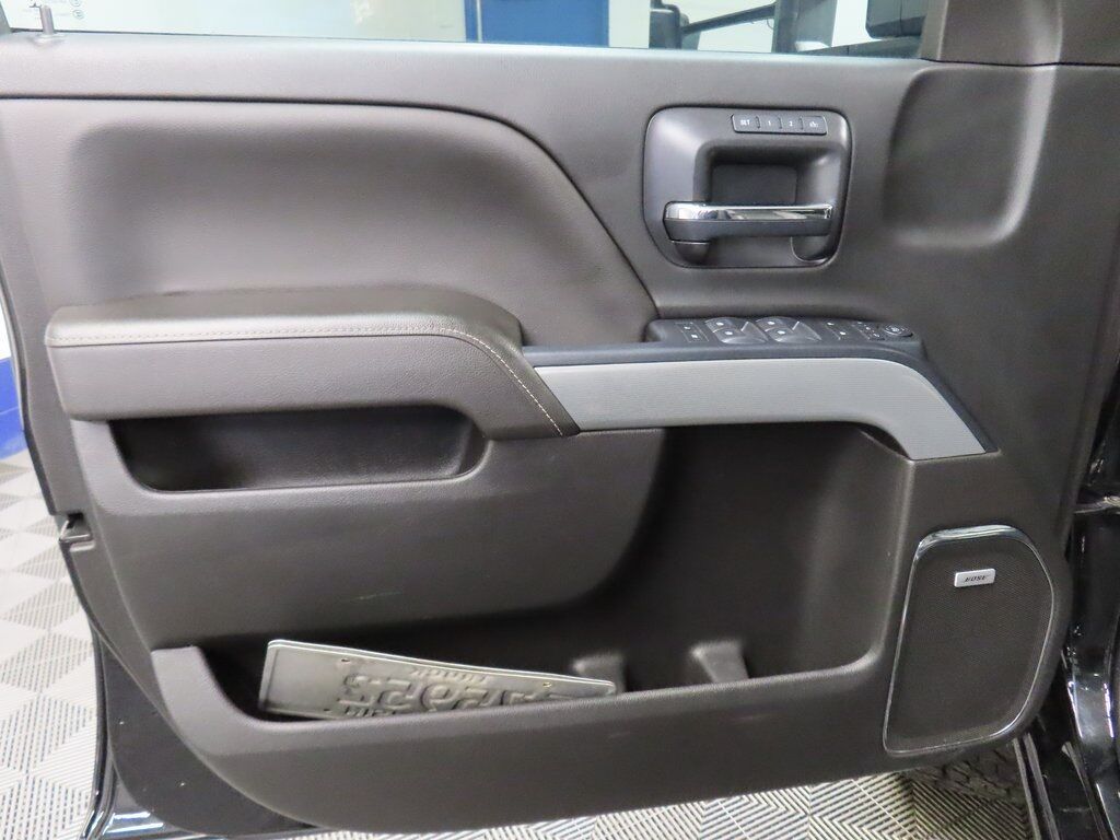 2017 Chevrolet Silverado 3500HD 4x4 Crew Cab LTZ Fond du Lac WI