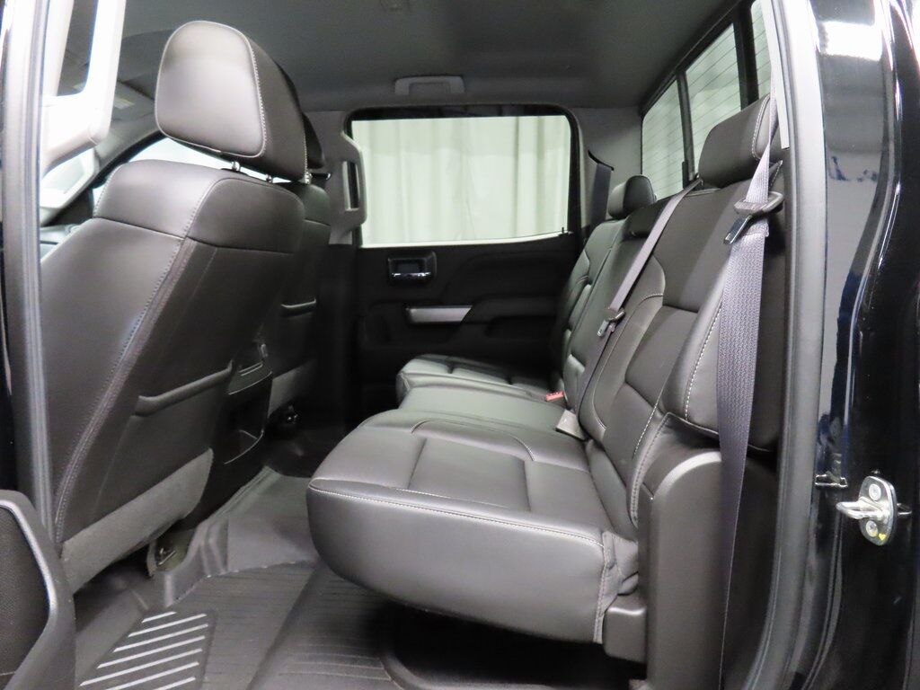 2017 Chevrolet Silverado 3500HD 4x4 Crew Cab LTZ Fond du Lac WI