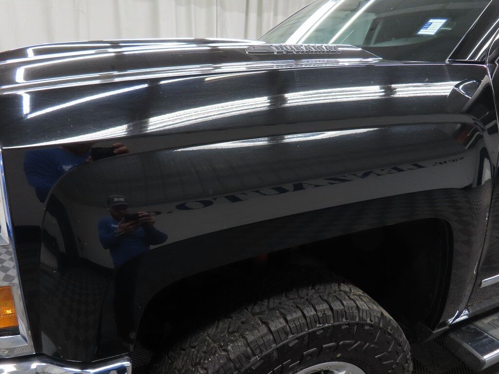 2017 Chevrolet Silverado 3500HD 4x4 Crew Cab LTZ Fond du Lac WI