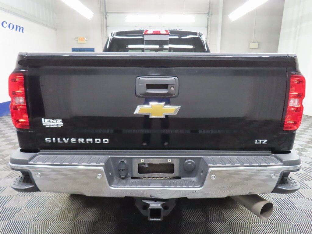 2017 Chevrolet Silverado 3500HD 4x4 Crew Cab LTZ Fond du Lac WI