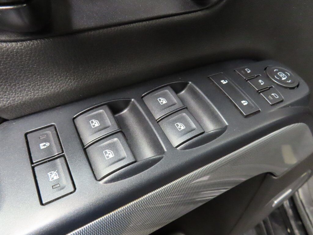 2017 Chevrolet Silverado 3500HD 4x4 Crew Cab LTZ Fond du Lac WI