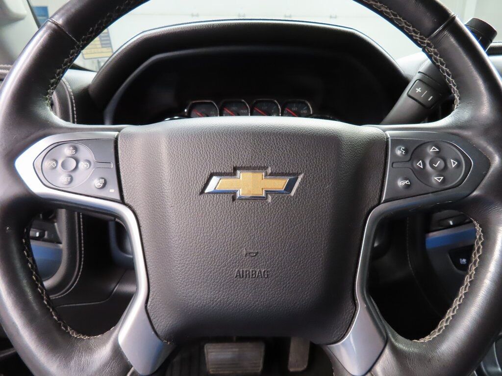 2017 Chevrolet Silverado 3500HD 4x4 Crew Cab LTZ Fond du Lac WI