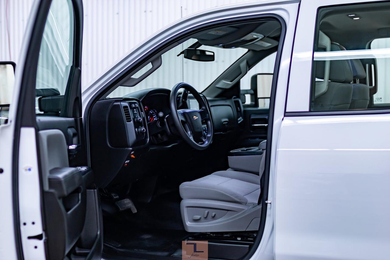 2017 Chevrolet Silverado 3500HD 4x4 Double Cab WT Longbox BCam Red Deer AB