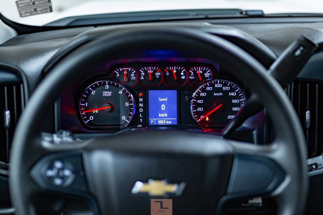 2017 Chevrolet Silverado 3500HD 4x4 Double Cab WT Longbox BCam Red Deer AB