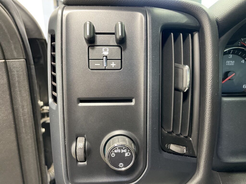 2017 Chevrolet Silverado 3500HD 4x4 Regular Cab Work Truck Minocqua WI