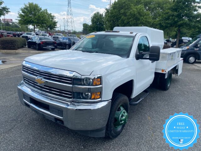 2017 Chevrolet Silverado 3500HD Chassis WT Regular Cab 1WT DRW