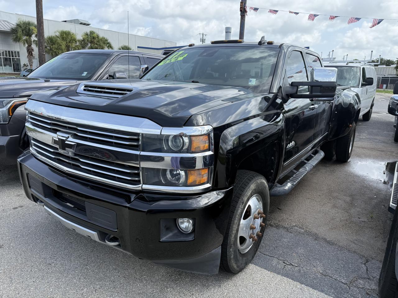 2017 Chevrolet Silverado 3500HD High Country
