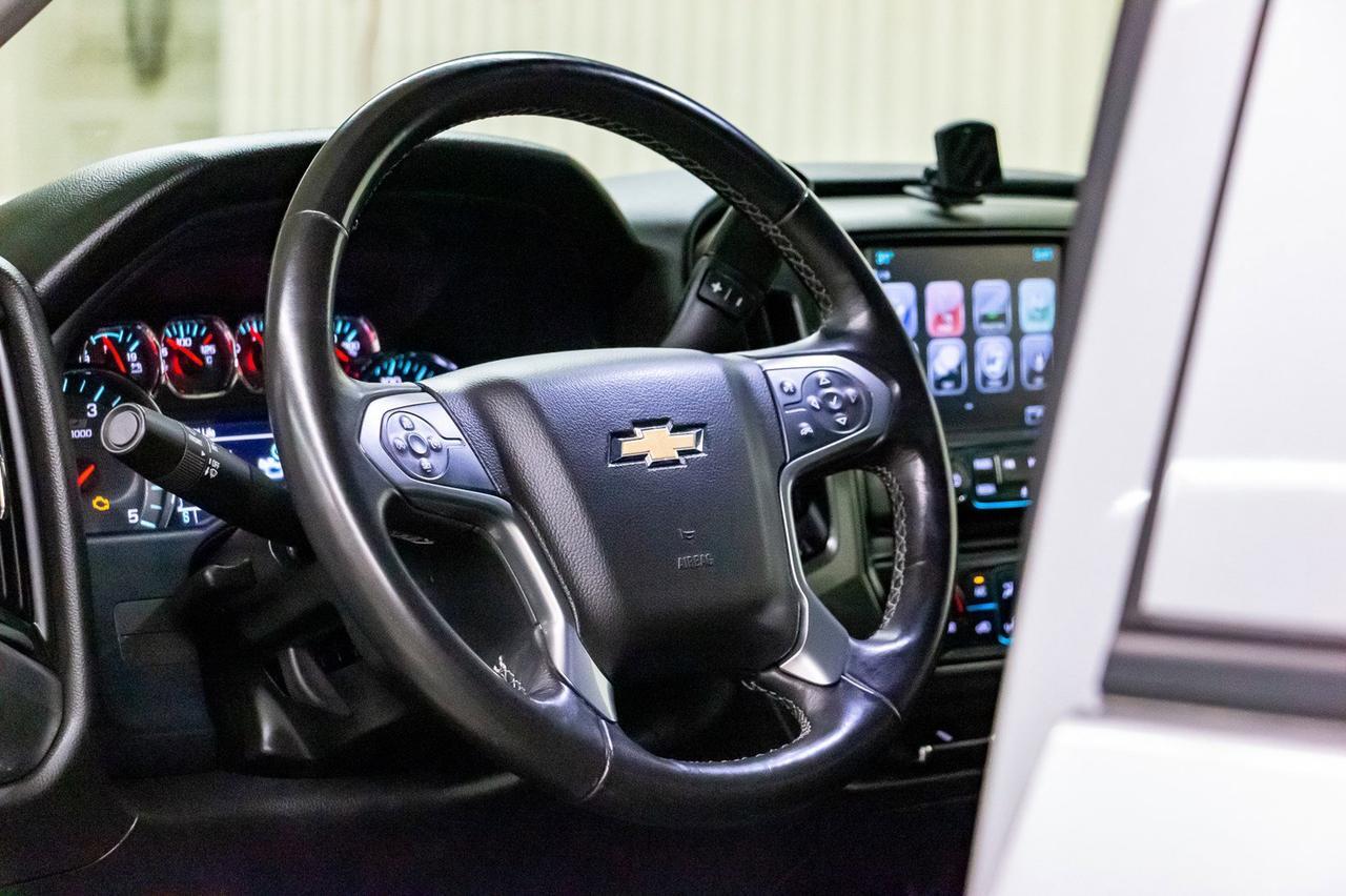 2017 Chevrolet Silverado 3500HD LT Red Deer AB