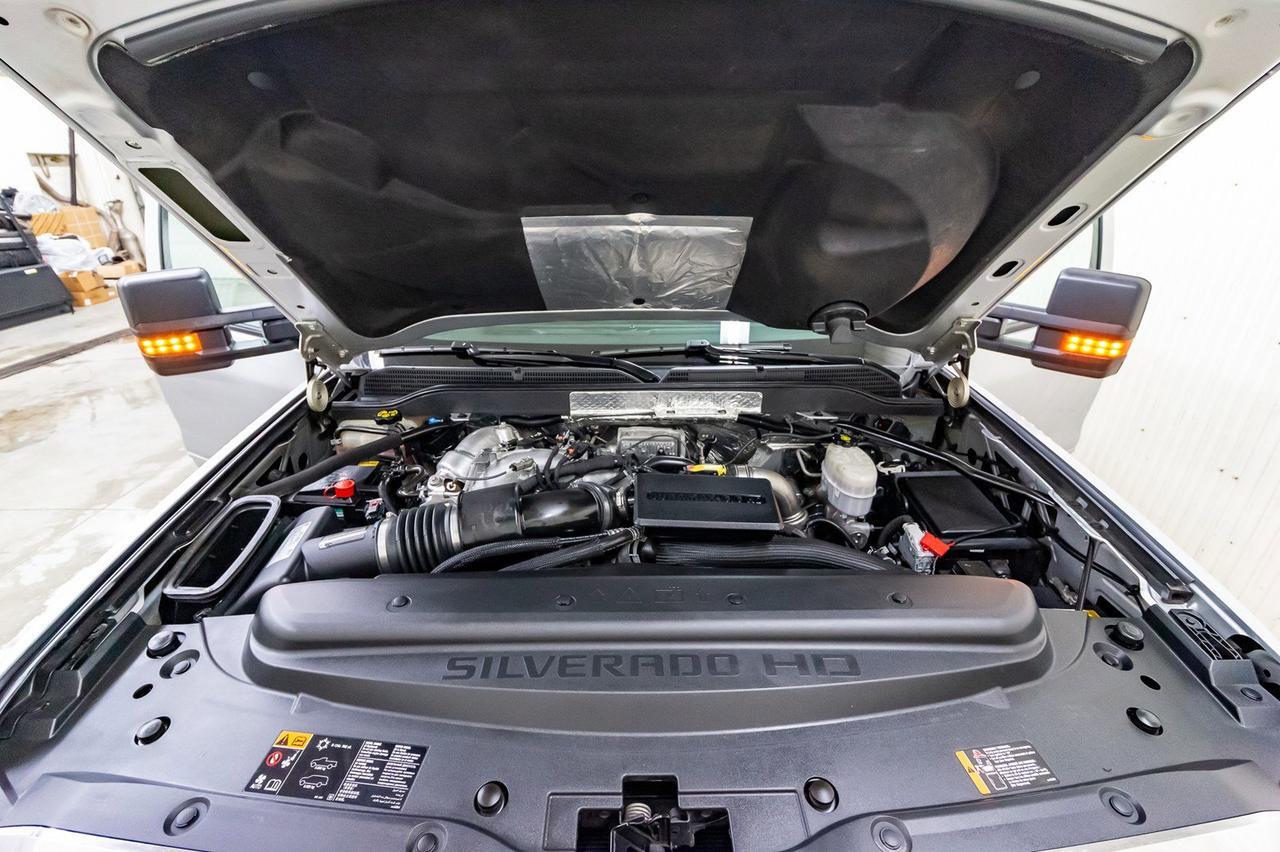 2017 Chevrolet Silverado 3500HD LT Red Deer AB