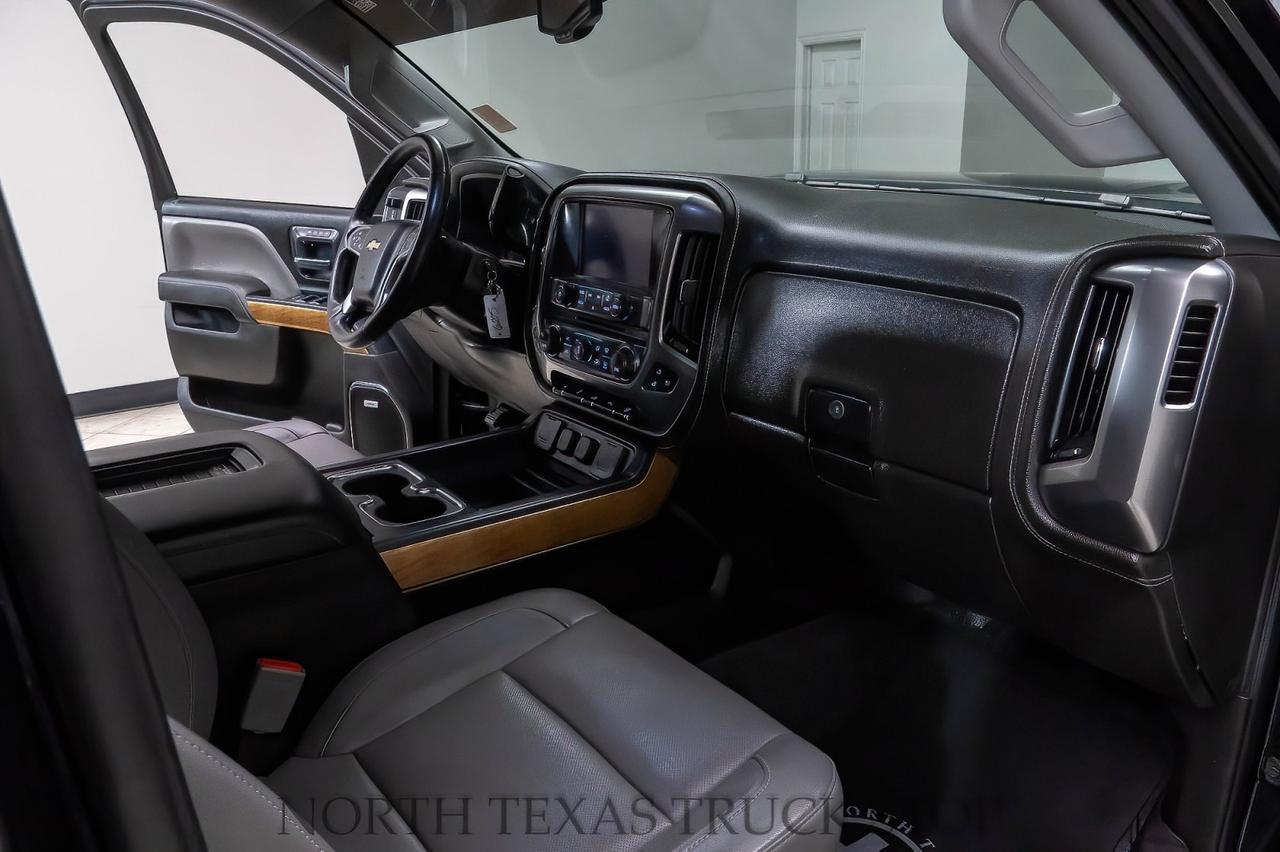 2017 Chevrolet Silverado 3500HD LTZ 6.6L Duramax Diesel 4X4 Mansfield TX