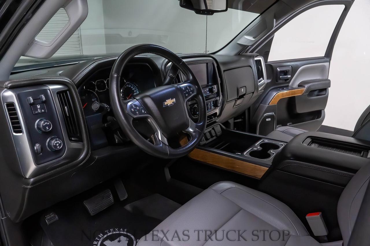 2017 Chevrolet Silverado 3500HD LTZ 6.6L Duramax Diesel 4X4 Mansfield TX
