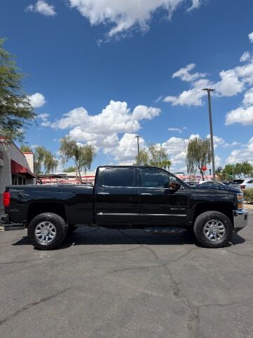 2017 Chevrolet Silverado 3500HD LTZ Crew Cab 4WD