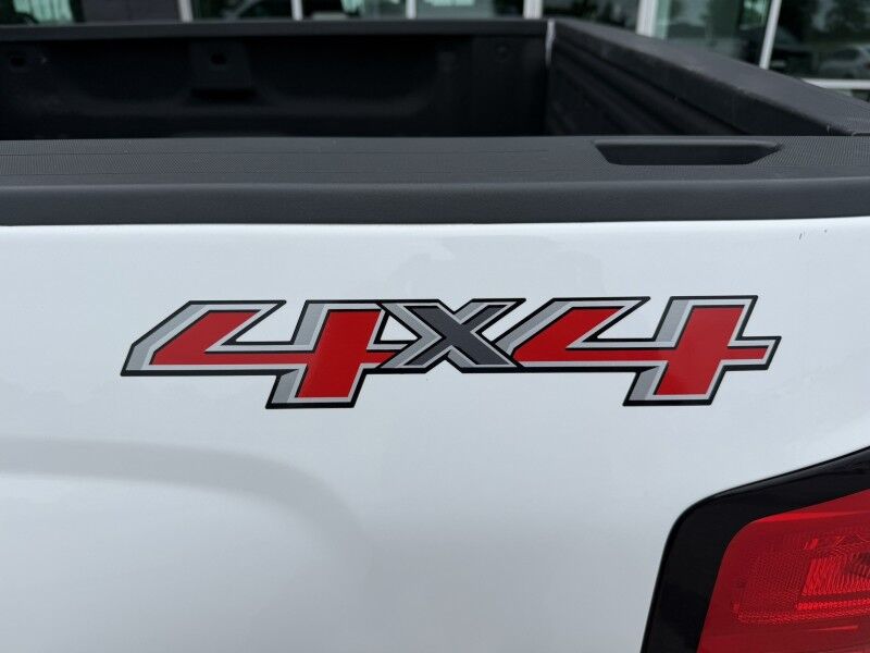 2017 Chevrolet Silverado Crew Cab 1500 4x4 LT Collinsville OK