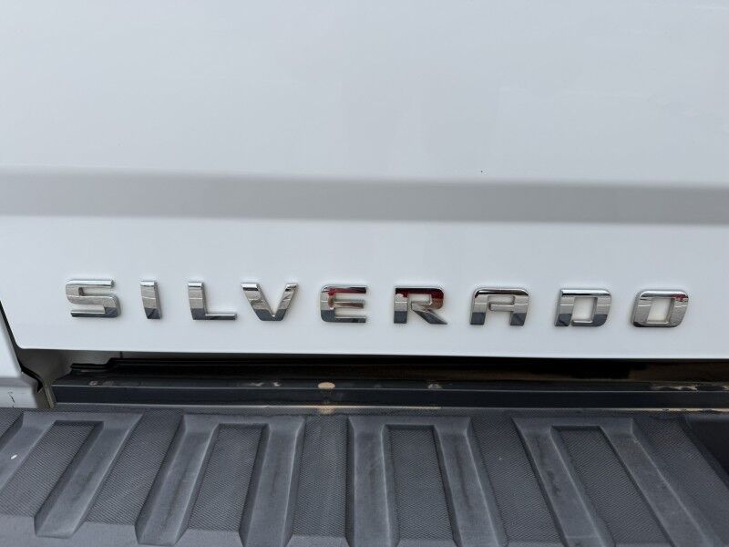 2017 Chevrolet Silverado Crew Cab 1500 4x4 LT Collinsville OK