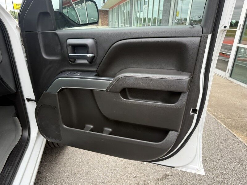 2017 Chevrolet Silverado Crew Cab 1500 4x4 LT Collinsville OK