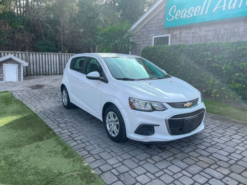 2017 Chevrolet Sonic LT
