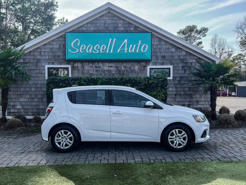 2017 Chevrolet Sonic LT