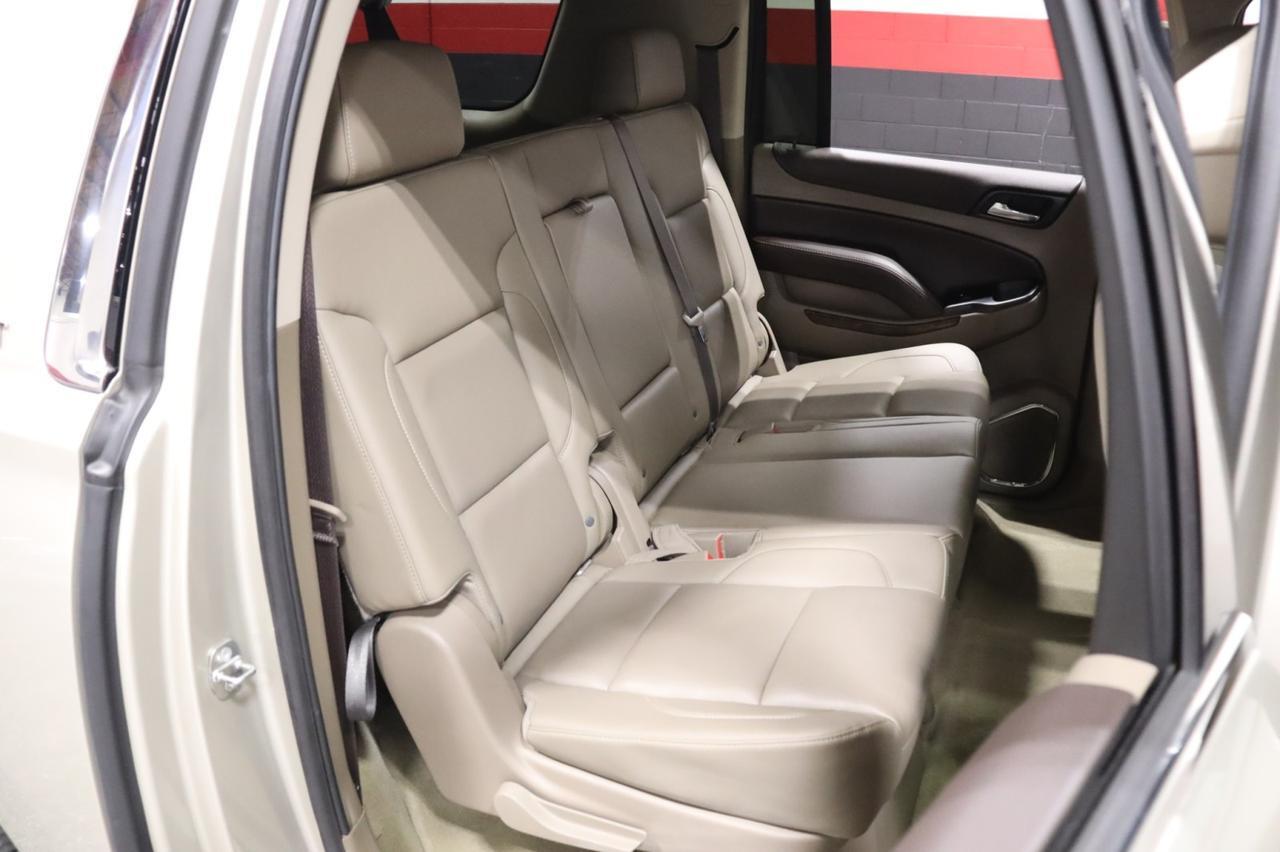 2017 Chevrolet Suburban 1LT 4WD w/Luxury Pkg 4dr Suv Skokie IL