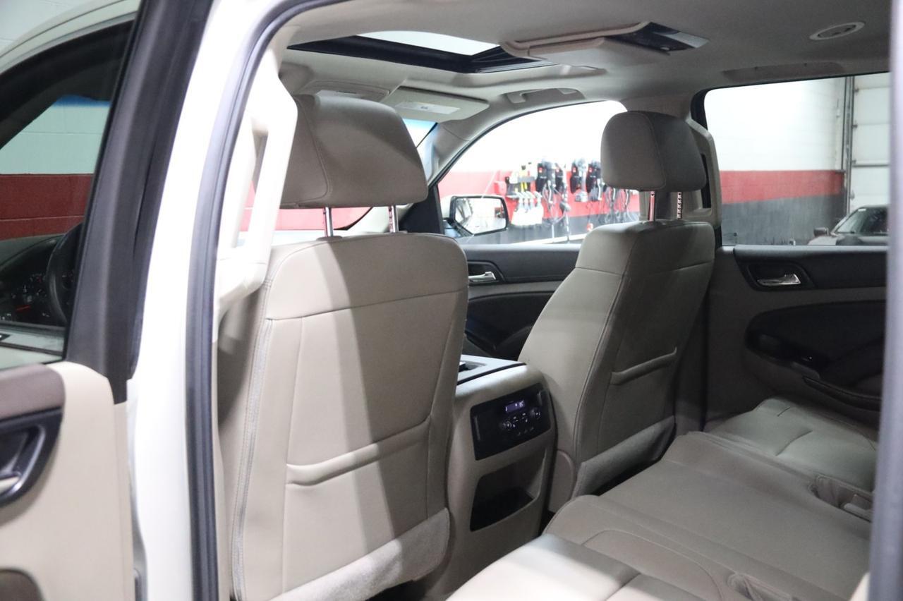 2017 Chevrolet Suburban 1LT 4WD w/Luxury Pkg 4dr Suv Skokie IL